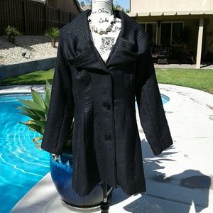 Luii black coat